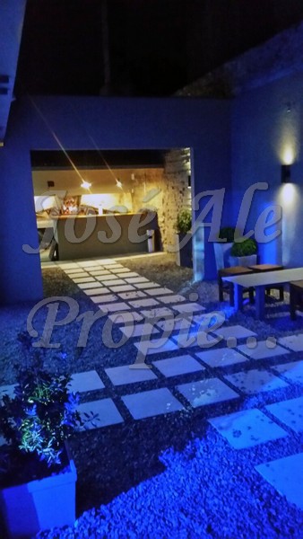 Imagen 8 de Importante Salón comercial de 229 m2 de superficie con excelente renta.