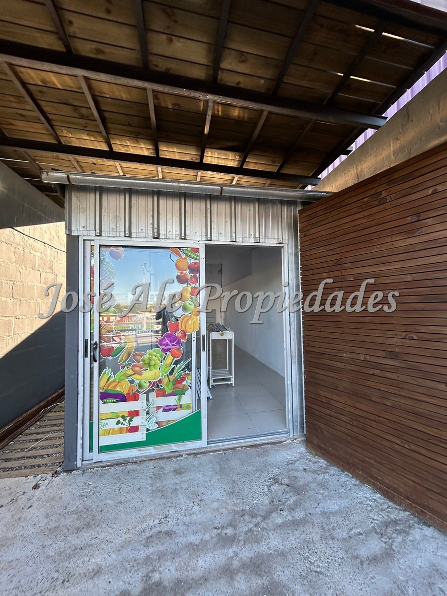 Imagen 9 de EN ALQUILER Local comercial frente a plaza Nimo, junto al Super Magico, sobre Av F. J. Carballo, en el General, Colonia. Complejo Grido Q! Mapfre