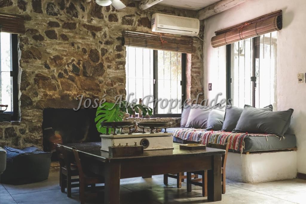 Imagen 5 de Chacra en Laguna de los Patos, a 5 min del centro de Colonia.