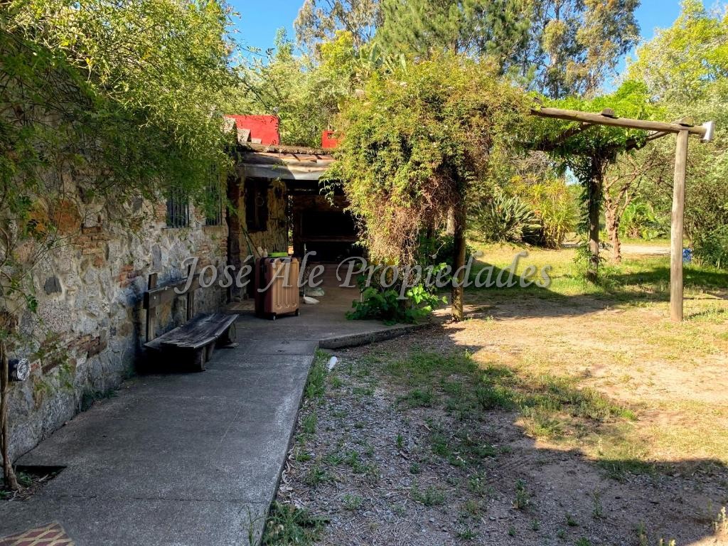 Imagen 9 de Chacra ubicada en Laguna de los Patos, Colonia del Sacramento. a solo 5 km de la ciudad de Colonia del Sacramento.