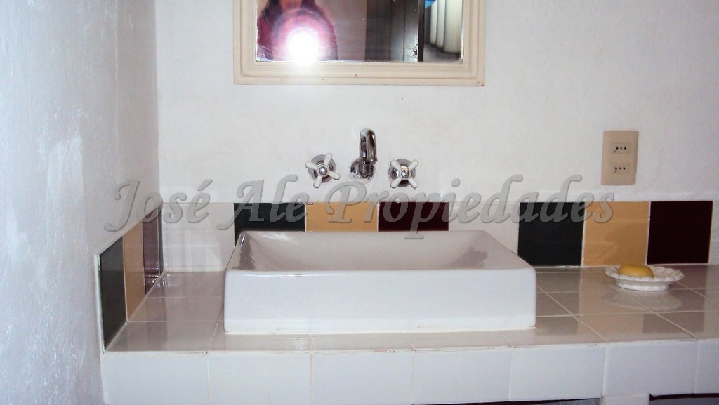 Imagen 7 de Chacra de 1.5 HA ubicada a 400 mts de la Ruta 21 y a 4 km de la ciudad de Colonia del Sacramento.