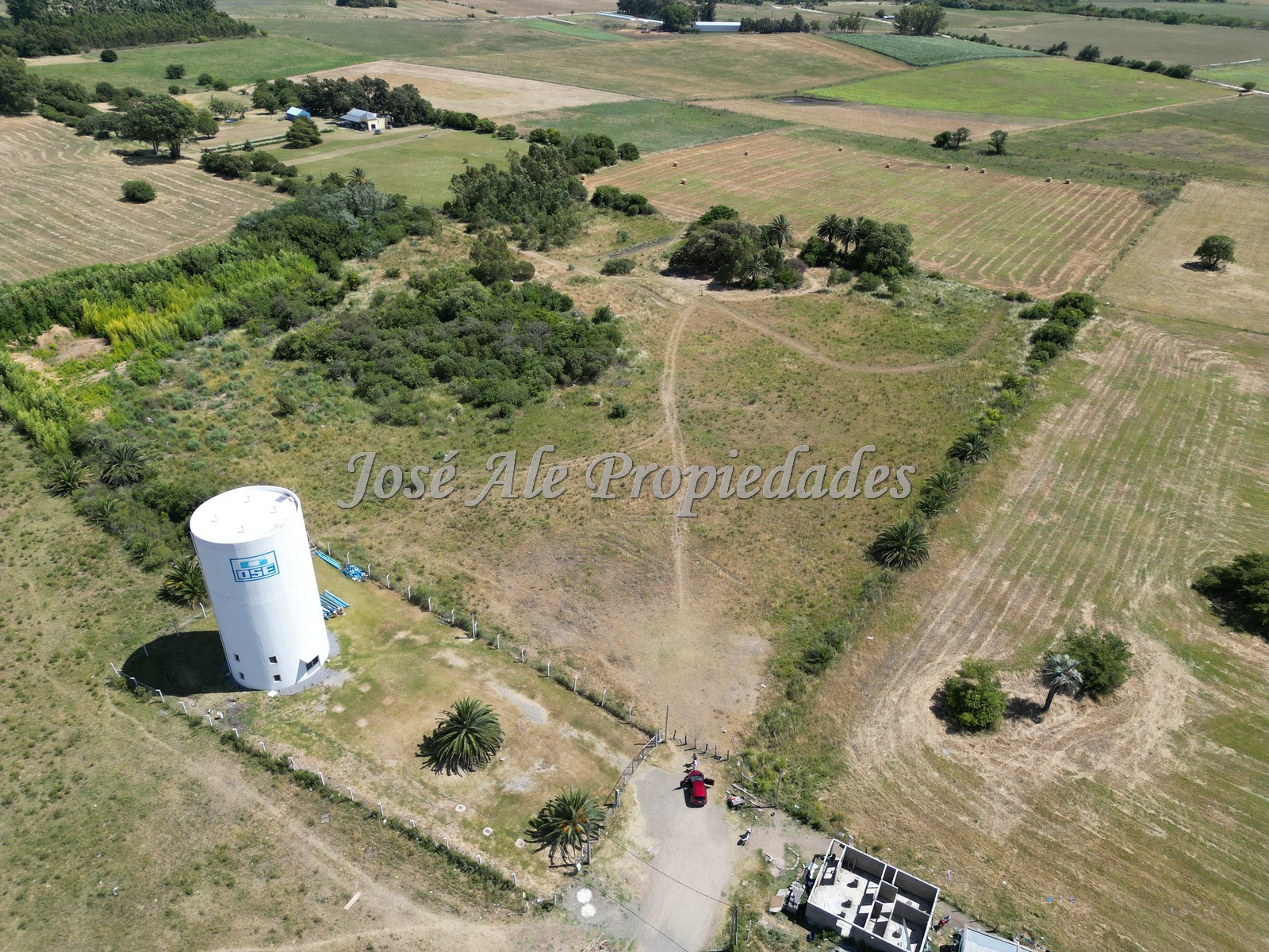 Imagen 10 de Lote de 3HA ubicado en la continuación del Barrio los Algodones, a la altura de la Bodega Bernardi por Ruta 1 en Colonia del Sacramento.