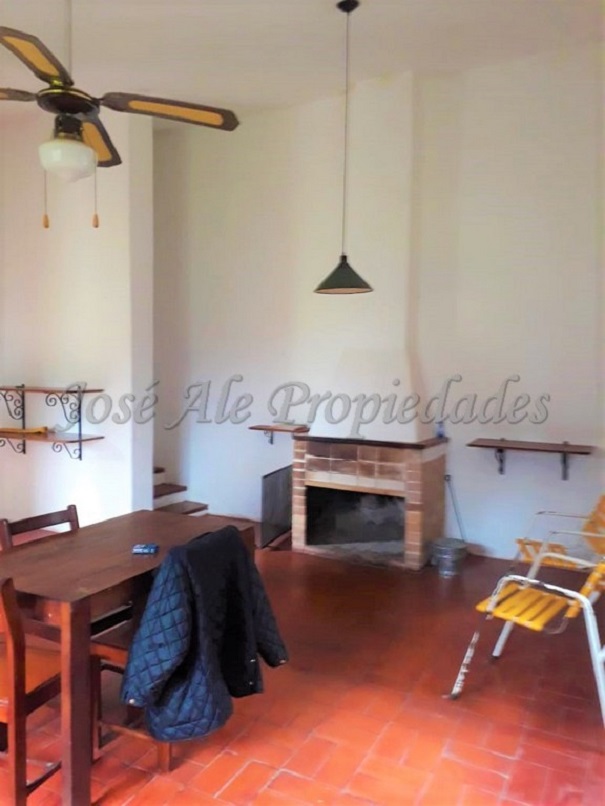 Imagen 5 de Chacra de 1 ha con bonita casa de amplios ambientes ubicada sobre el ingreso del Embarcadero de Riachuelo.