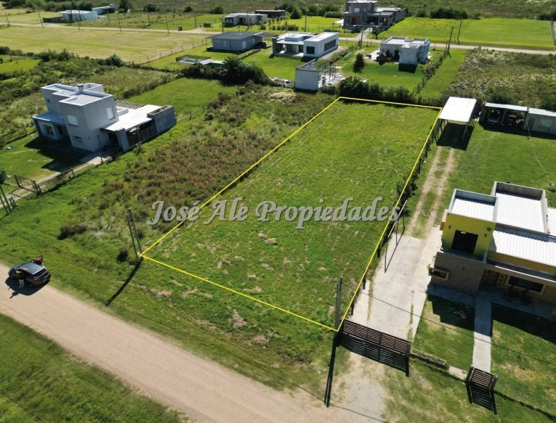 Terreno alto y parejo, de 1145m2 ubicado en una zona muy linda, Próximo a la Plaza de Toros de Colonia del Sacramento.