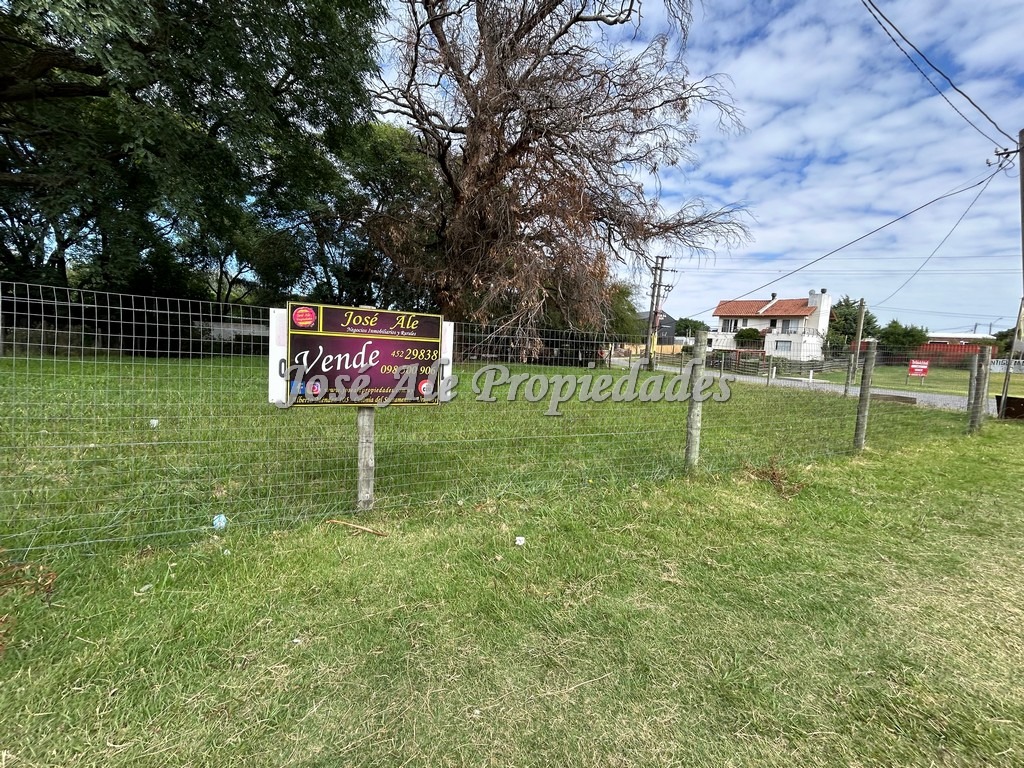 Imagen 6 de Terreno de 933 m2 ubicado en frente a la renovada Plaza de Toros de Colonia del Sacramento. Ideal emprendimiento o desarrollo inmobiliario!