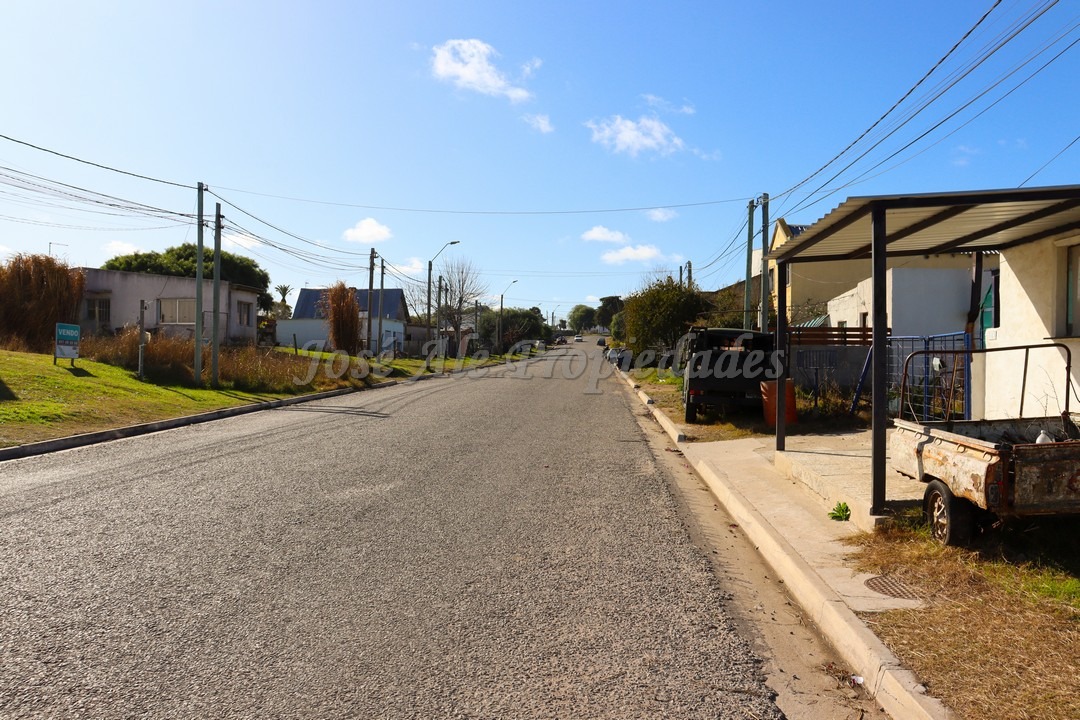 Imagen 9 de Terreno en esquina estratégicamente ubicado sobre calle Oscar Cáceres.