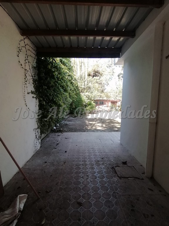 Imagen 10 de Espectacular propiedad a solo metros de Rambla Costanera y playas de Colonia del Sacramento.