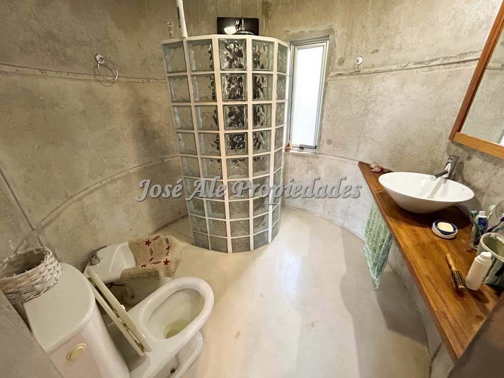 Imagen 7 de Departamento a pocas cuadras de Rambla Costanera y playas de Colonia del Sacramento.