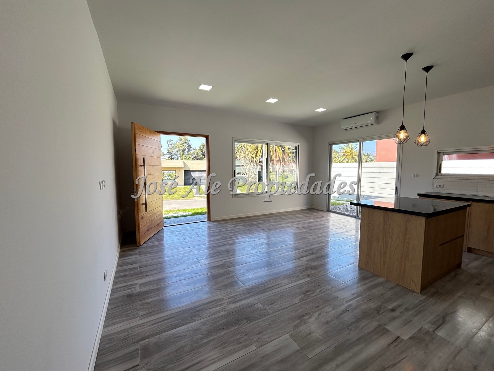 Imagen 4 de Destacada propiedad a estrenar ubicada en zona Balnearia de a pocas cuadras de la Rambla Costanera, Colonia.