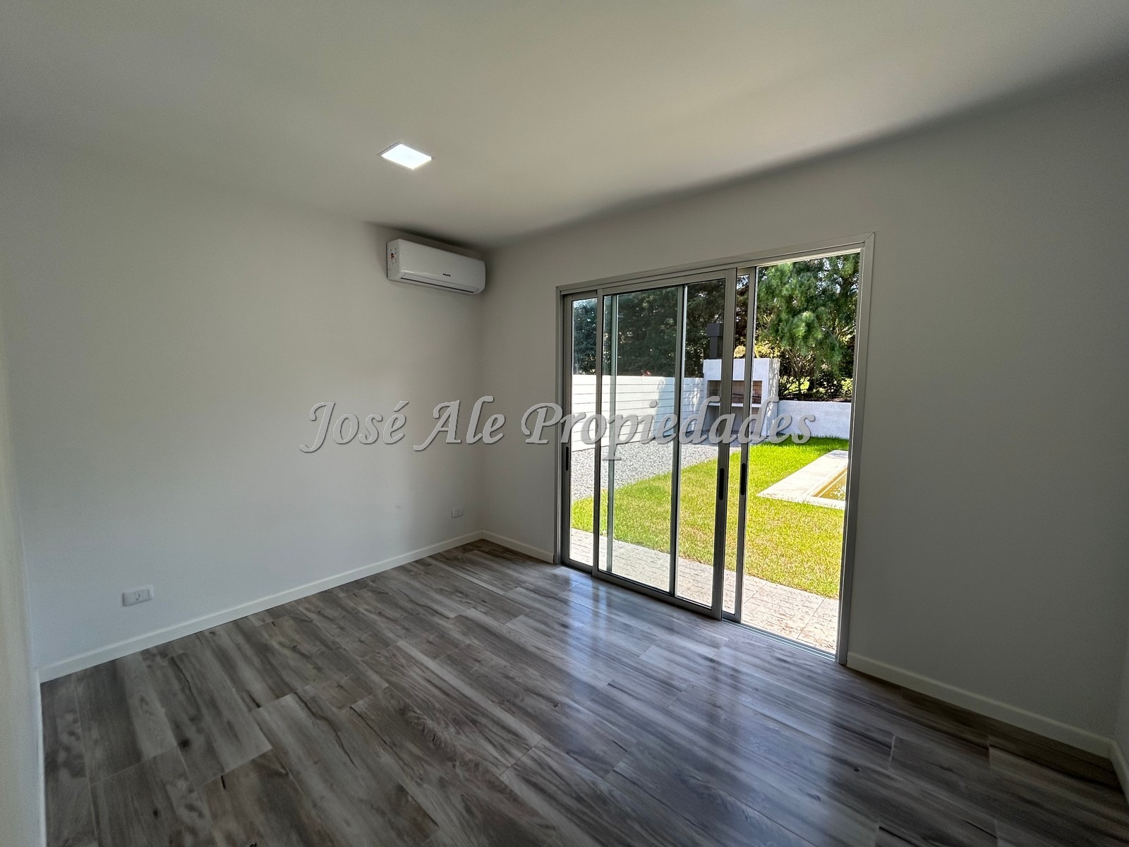 Imagen 8 de Destacada propiedad a estrenar ubicada en zona Balnearia de a pocas cuadras de la Rambla Costanera, Colonia.