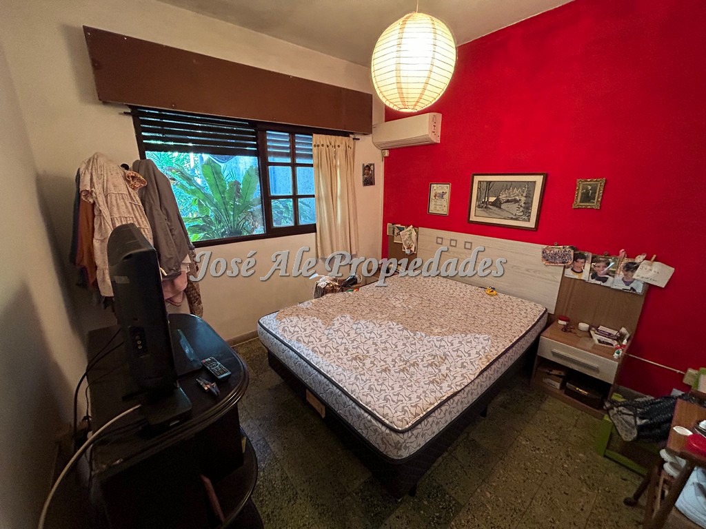 Imagen 6 de Propiedad ubicada en avenida principal, zona comercial de Colonia.