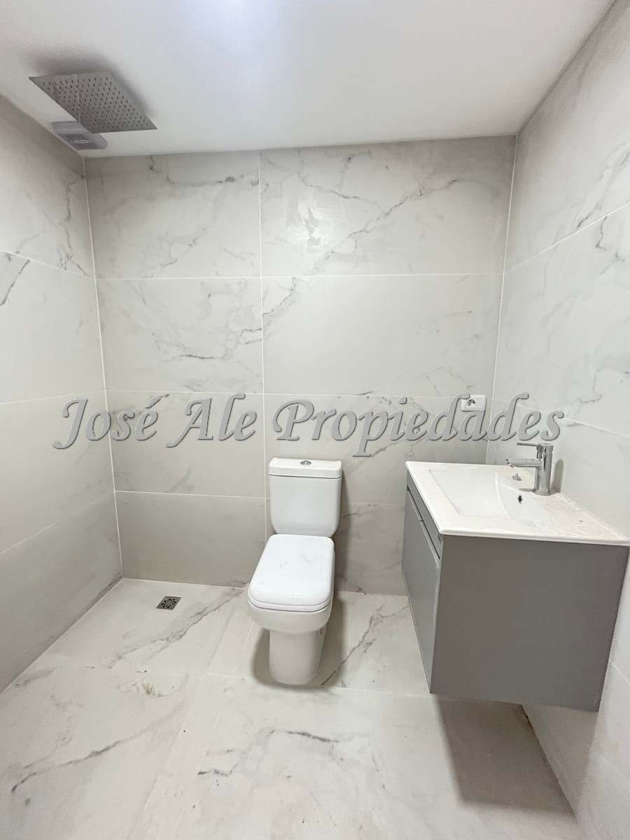 Imagen 8 de Hermosa propiedad completamente reciclada ubicada en el centro de la ciudad de Colonia.