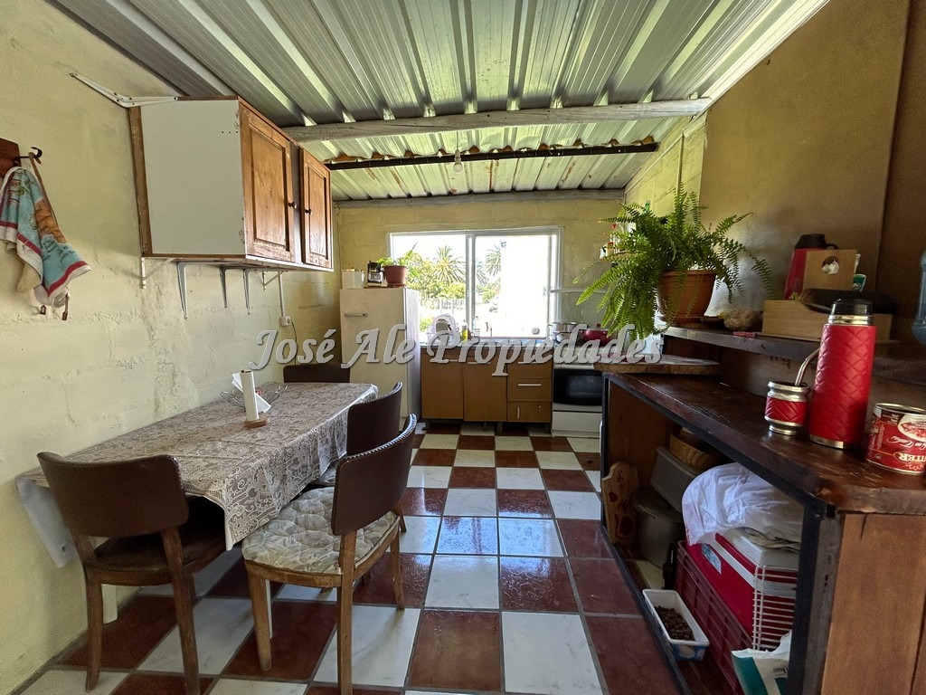 Imagen 9 de Casa ubicada sobre la Ruta Nacional 1 antes de la Bodega Bernardi.