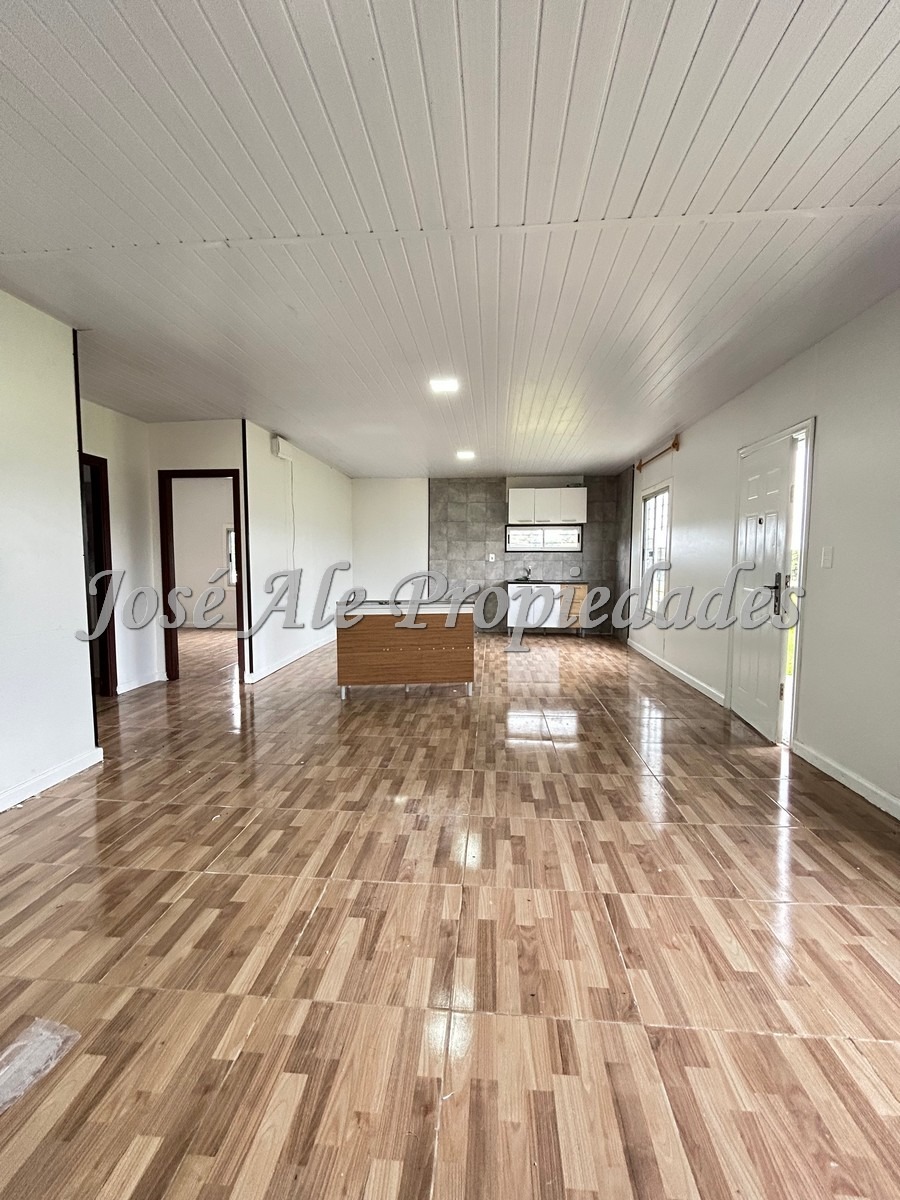 Imagen 4 de Casa ubicada en ruta 21 a tan solo 10 minutos del centro de la ciudad de Colonia del Sacramento.