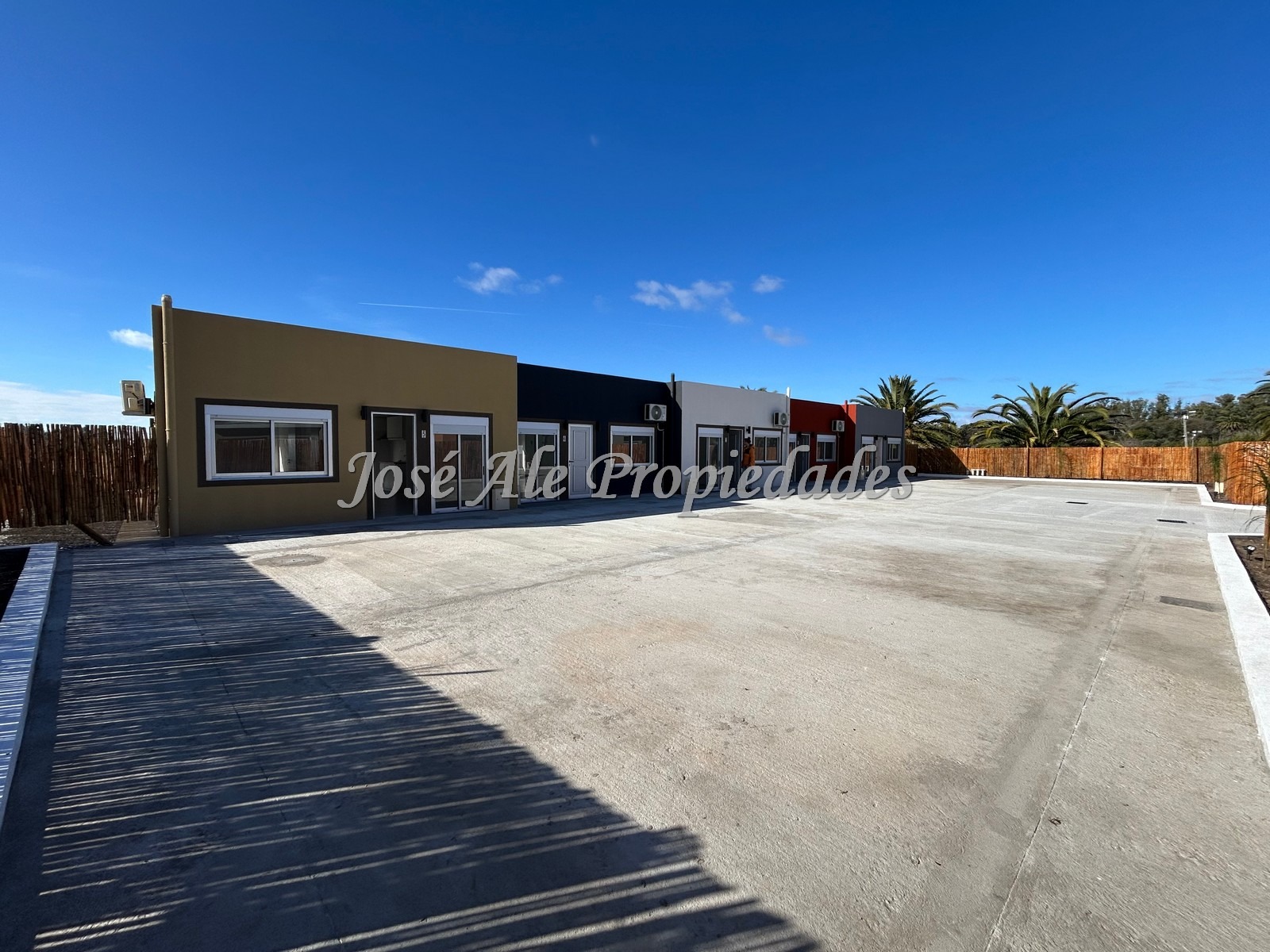 Imagen 10 de Casa de 2 dormitorios a estrenar con renta ubicada en agradable entorno en el Real de San Carlos, Colonia.