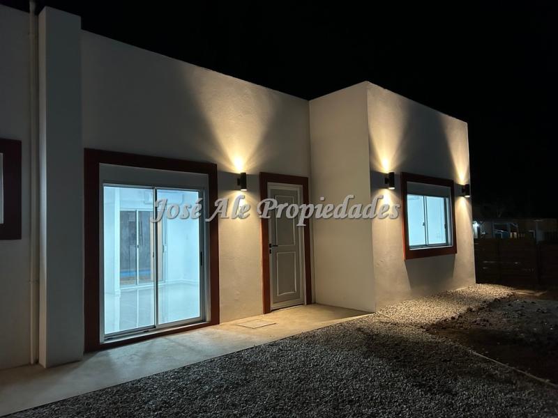 Apartamento unidad 4, se encuentra ubicado en hermoso fraccionamiento del Real de San Carlos.