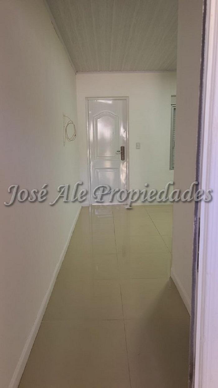Imagen 5 de Apartamento ubicado en el Real de San Carlos, próxima a todos los servicios y centros de estudios.