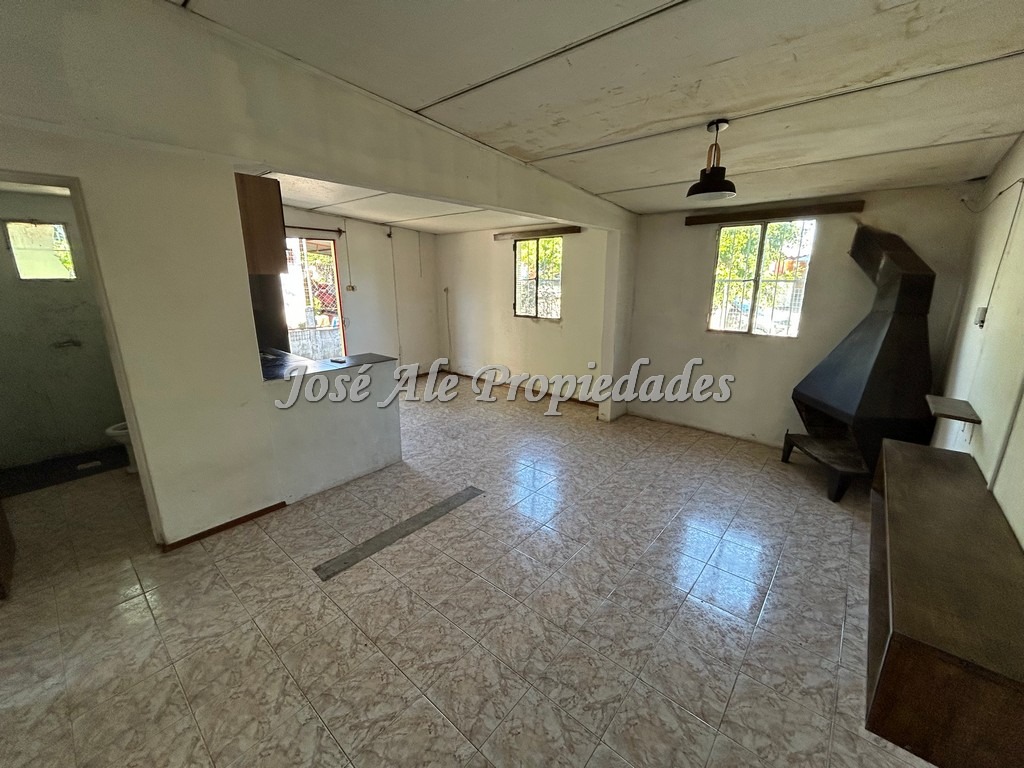 Imagen 4 de Casa de 1 dormitorio con opción a un segundo, ubicada en el General. Colonia.