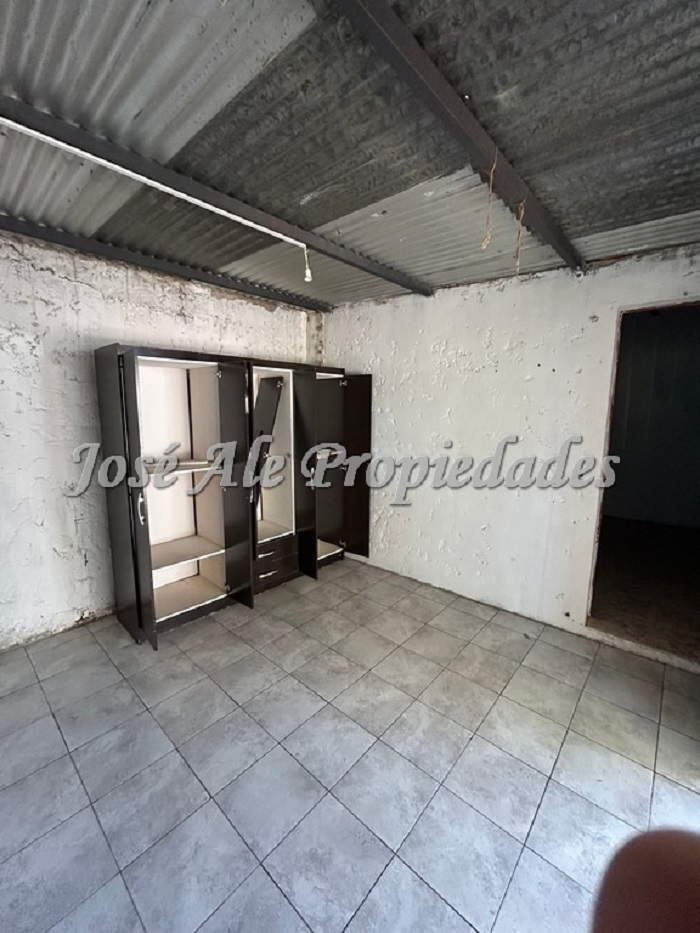 Imagen 5 de Casa de 1 dormitorio con opción a un segundo, ubicada en el General. Colonia.