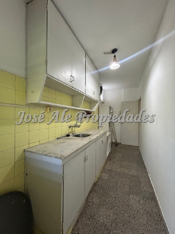 Imagen 4 de EN VENTA Hermoso apartamento de 2 dormitorios y 1 baño, ubicado en Avda. Principal de Colonia del Sacramento.