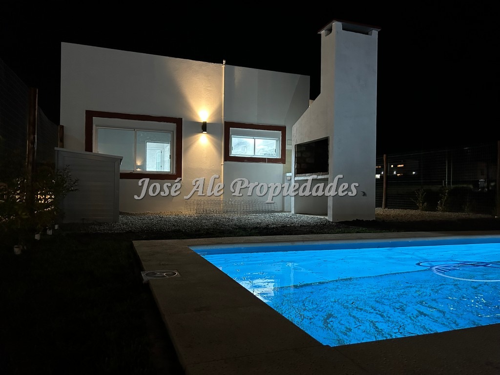 Imagen 10 de Casa unidad 2, se encuentra ubicado en hermoso fraccionamiento del Real de San Carlos.