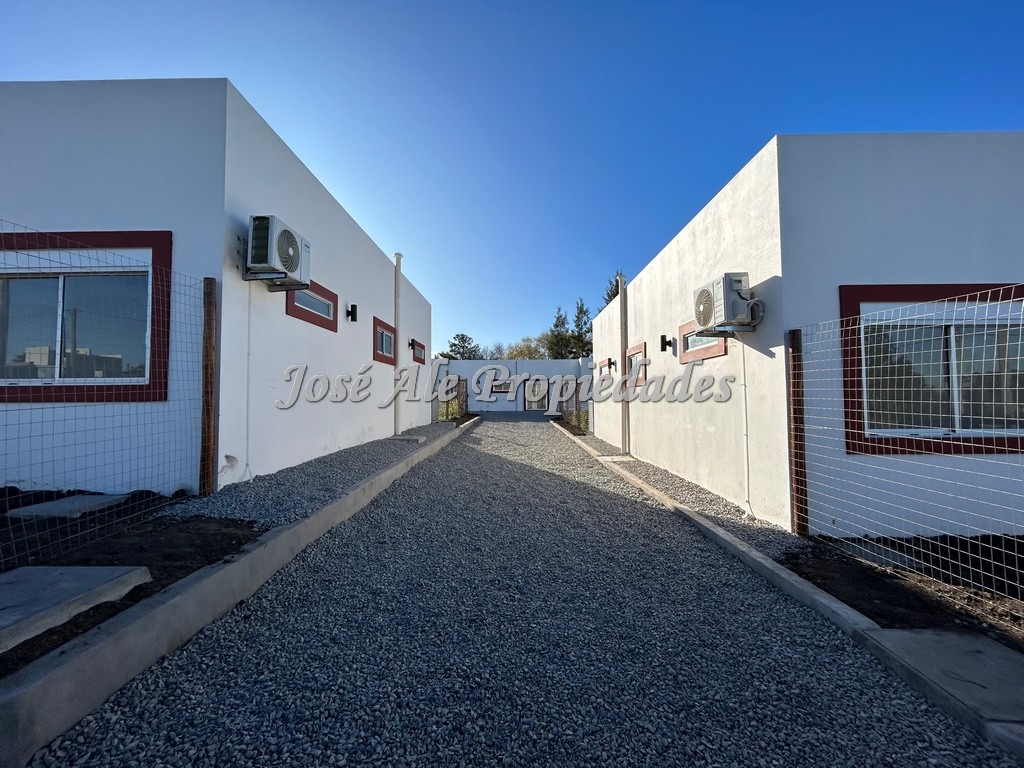 Imagen 3 de Casa unidad 2, se encuentra ubicado en hermoso fraccionamiento del Real de San Carlos.