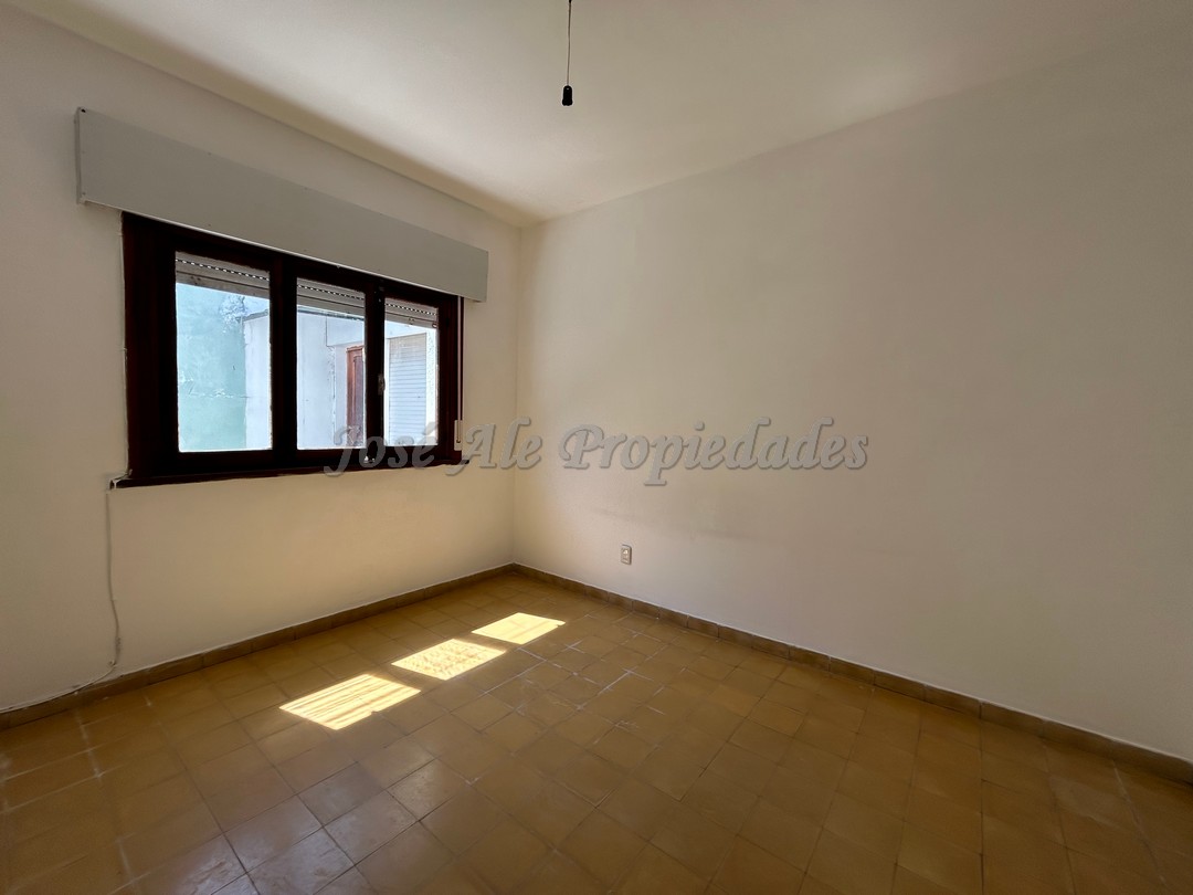 Imagen 8 de Hermosa propiedad ubicada en zona céntrica, próxima a las 2 avenidas y cerca del Shopping.