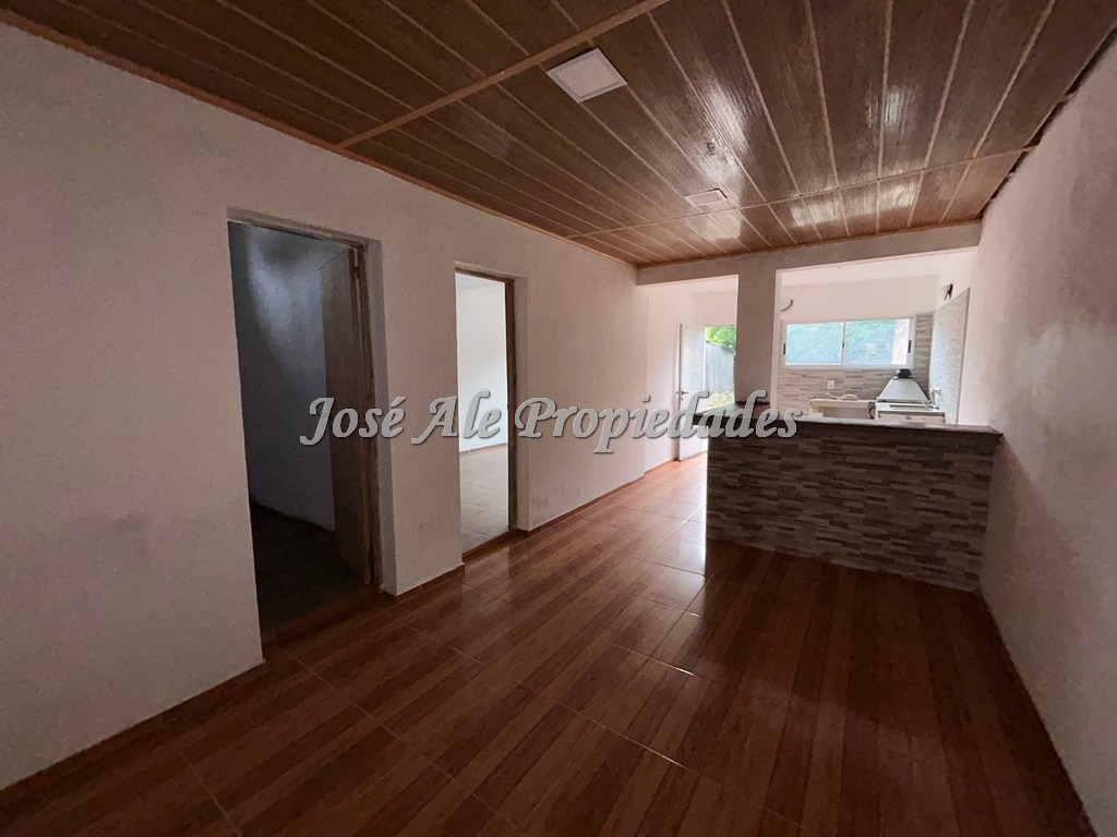 Imagen 6 de Casa céntrica ubicada en barrio Pueblo Nuevo, a pocas cuadras de la Rambla y playas de Colonia.