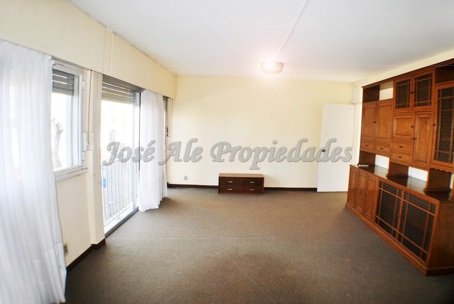 Imagen 7 de Excelente Departamento ubicado en pleno centro de Colonia del Sacramento, a pasos de todos los servicios.