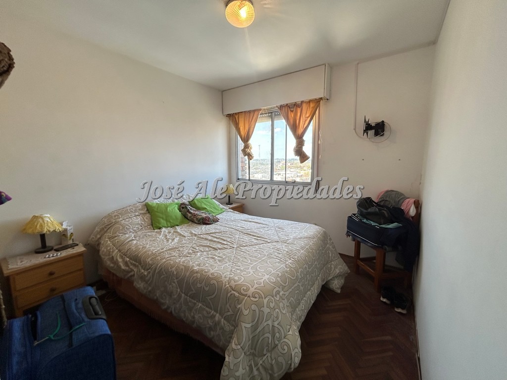 Imagen 6 de Apartamento de 3 dormitorios con magnifica vista a la ciudad tanto de día como de noche.