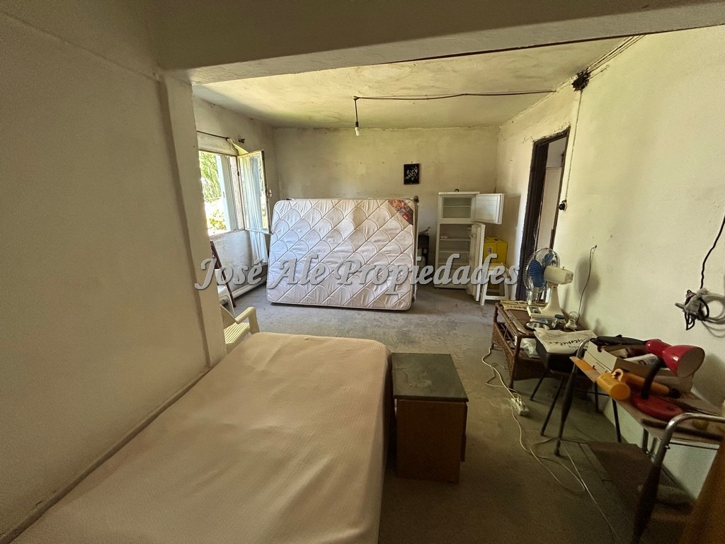 Imagen 8 de Propiedad ubicada en la zona del Hospital de Colonia, a pocos metros del supermercado El Dorado.