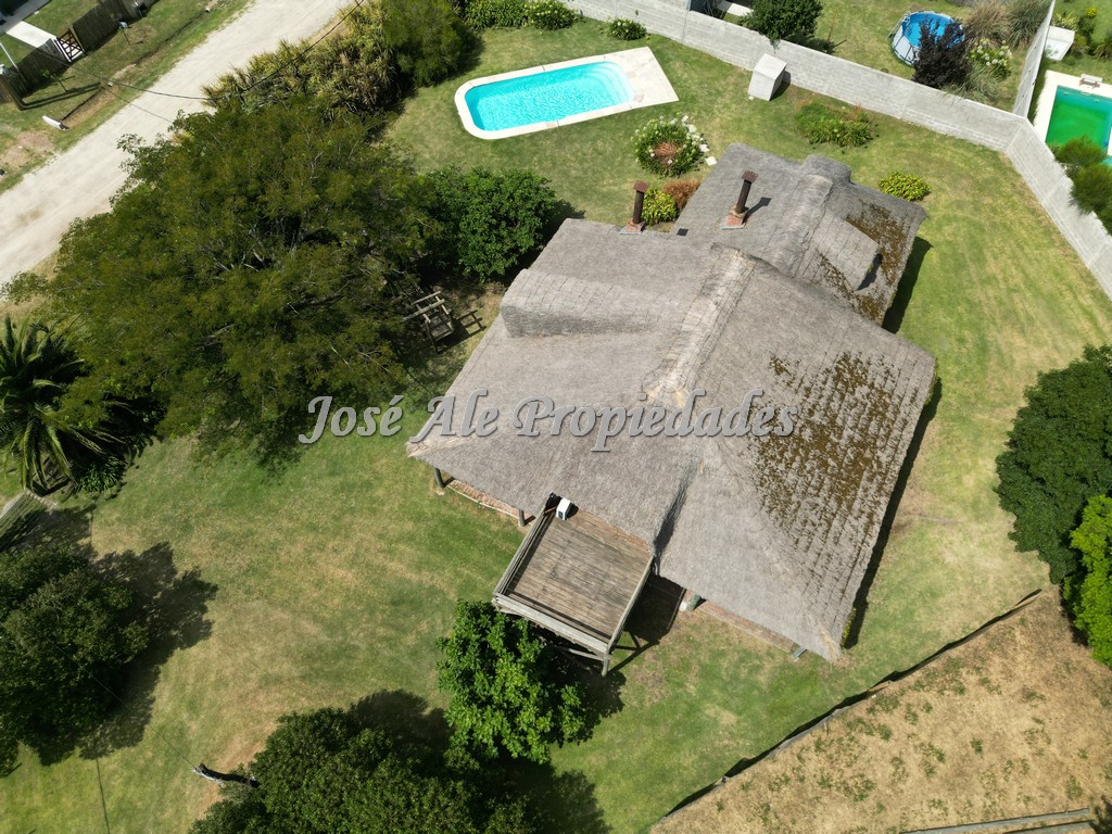 Imagen 10 de Casa ubicada en el Real de San Carlos a 5 km del centro de la ciudad de Colonia del Sacramento.