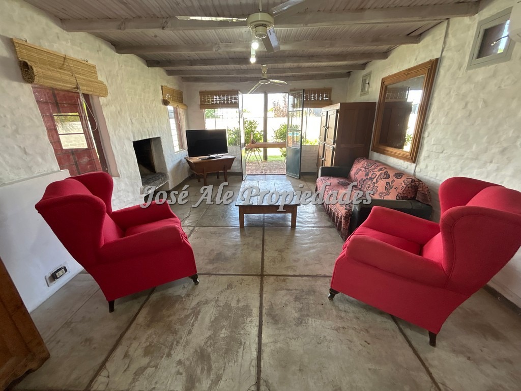 Imagen 4 de Casa ubicada en el Real de San Carlos a 5 km del centro de la ciudad de Colonia del Sacramento.