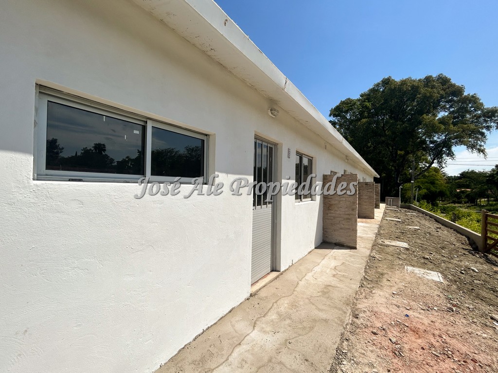 Imagen 3 de Hermosos apartamentos, se encuentran ubicados en el Real de San Carlos, próximos a la UDE, CERP y Liceo nº2.