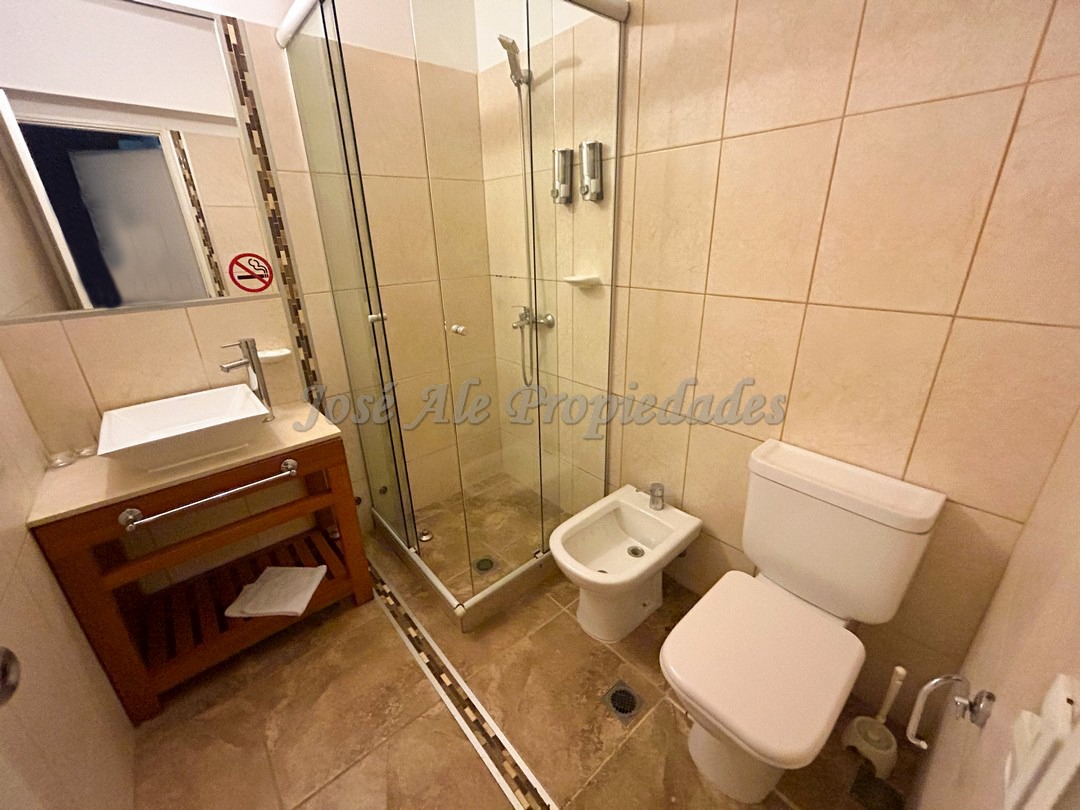 Imagen 8 de Destacada posada con ambientes de estilo colonial en Colonia del Sacramento.