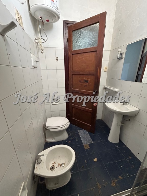 Imagen 4 de Casa de 2 dormitorios ubicada en pleno centro, a 2 cuadras de la Ciudad Vieja de Colonia.