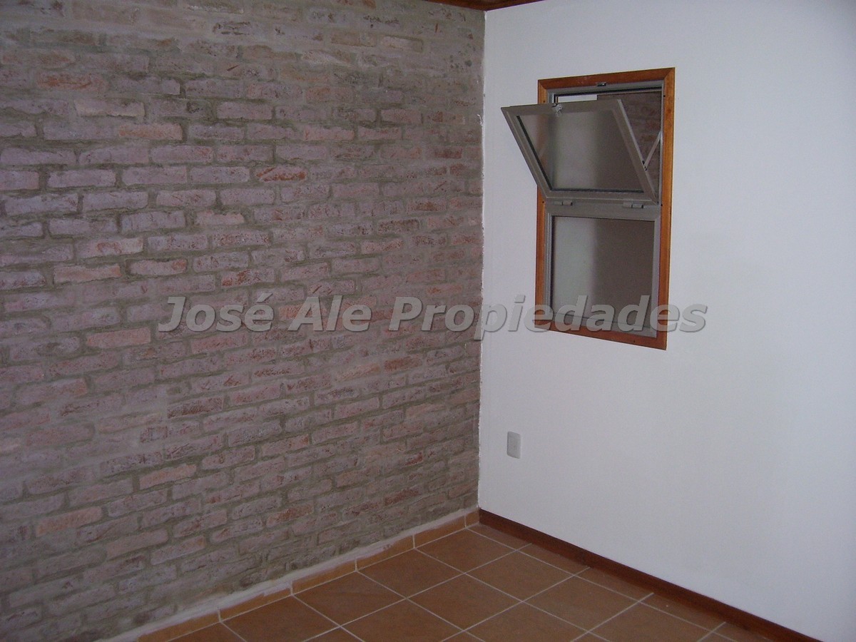 Imagen 4 de Propiedad en zona de nuevo hospital, próxima a zona comercial tres avenidas y Colonia Shopping.