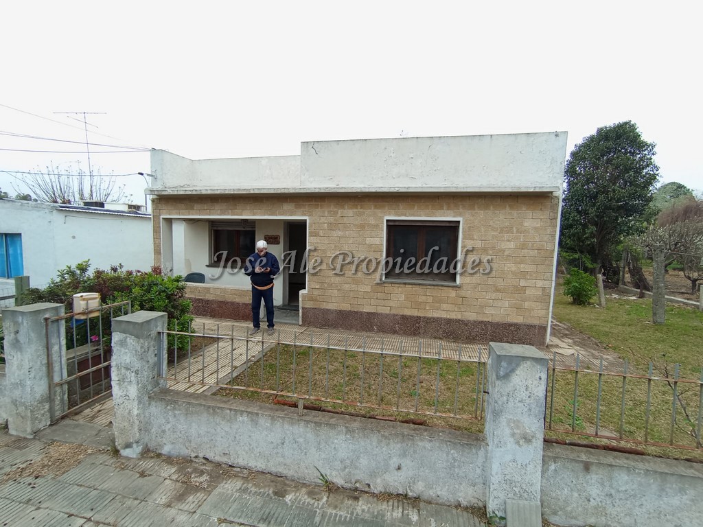 Imagen 1 de Casa ubicada en el Real de San Carlos.