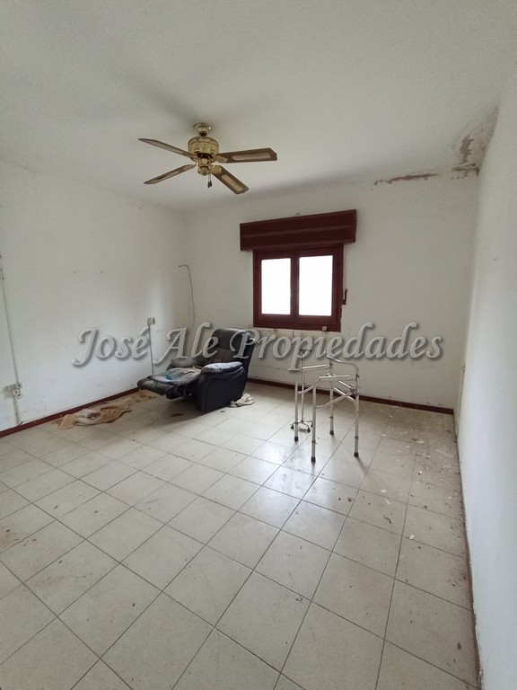 Imagen 3 de Casa ubicada en el Real de San Carlos.