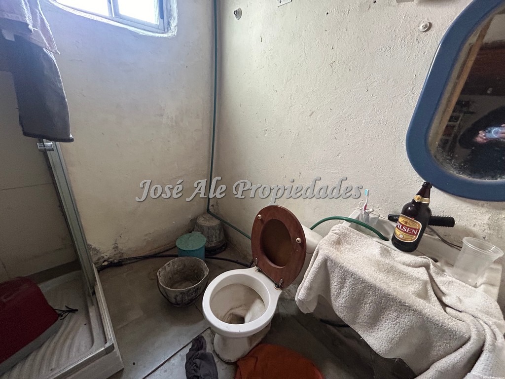 Imagen 8 de Lote de 213m2 con casa, ubicada 700m de la Rambla y playas de balneario Britópolis a 40 min de la ciudad de Colonia del Sacramento.