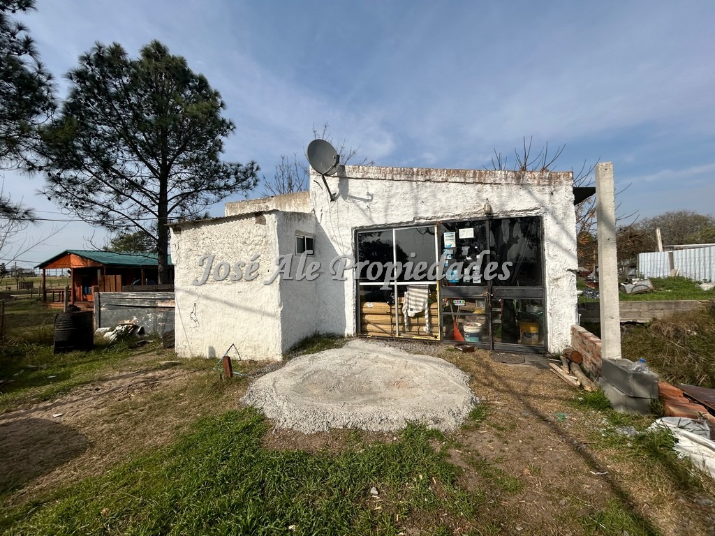 Imagen 9 de Lote de 213m2 con casa, ubicada 700m de la Rambla y playas de balneario Britópolis a 40 min de la ciudad de Colonia del Sacramento.