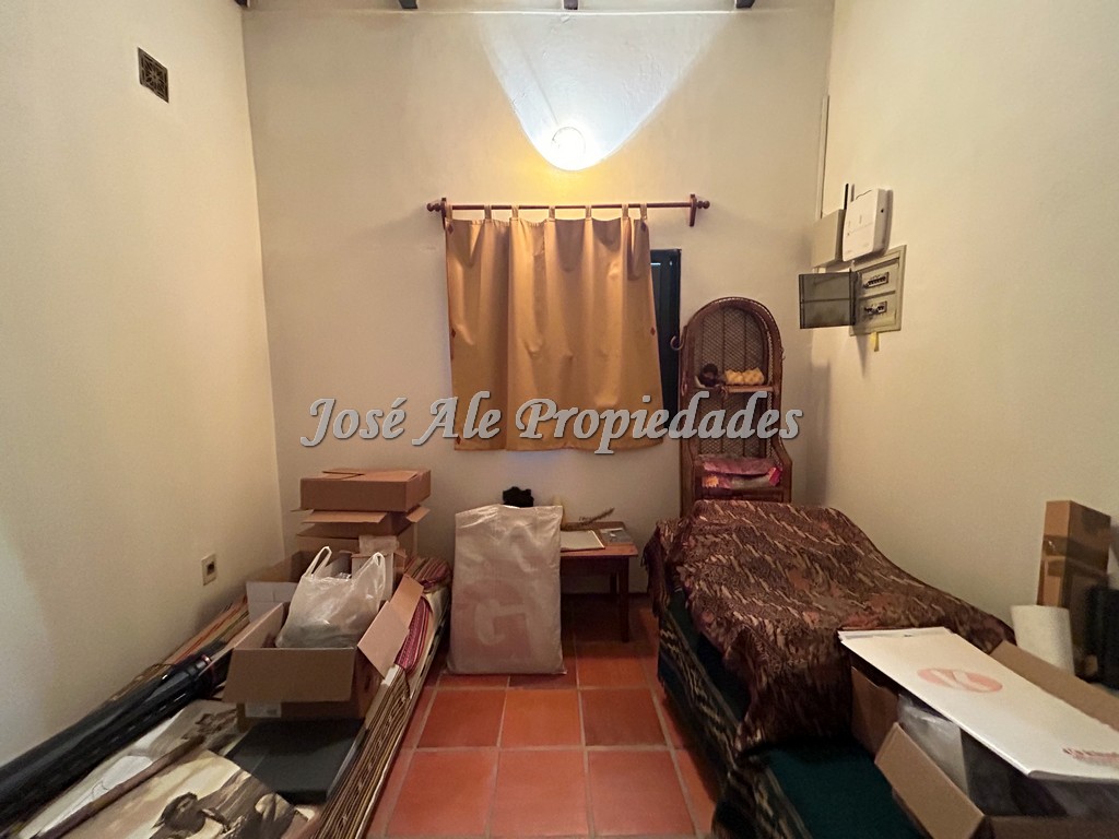 Imagen 6 de Casa ubicada en el Real de San Carlos, en una zona muy tranquila.