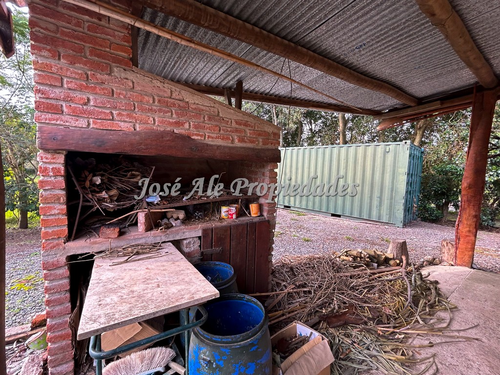 Imagen 9 de Casa ubicada en el Real de San Carlos, en una zona muy tranquila.