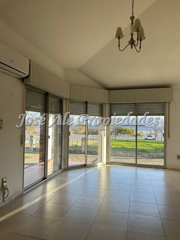 Imagen 4 de Casa ubicada a metros de la Rambla Costanera de Colonia del Sacramento.