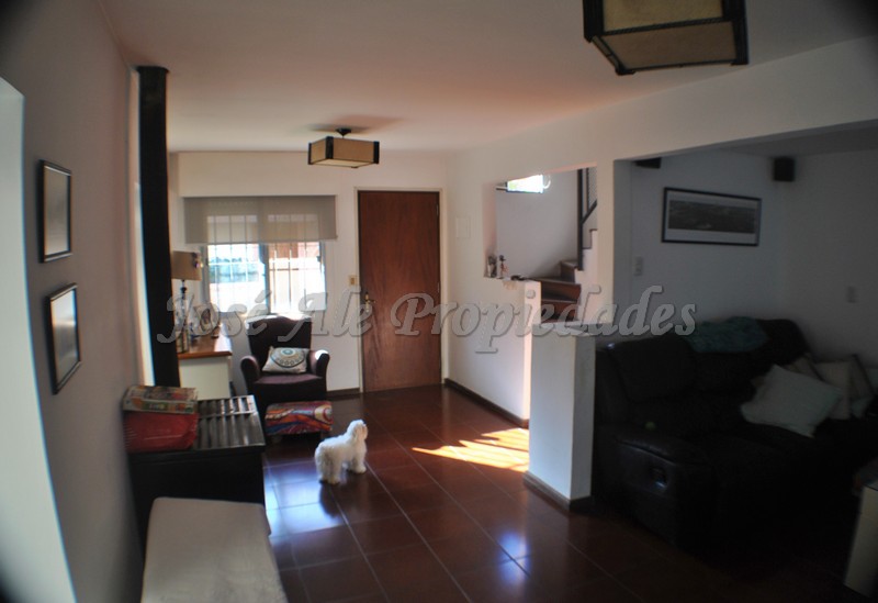 Imagen 8 de Hermosa vivienda ubicada en complejo sobre calle Zitarrosa, a metros de Rambla y playas de Colonia del Sacramento.