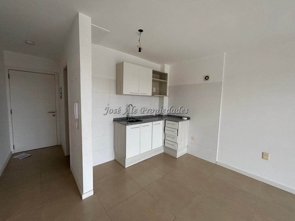 Imagen 1 de Espectacular monoambiente en edificio residencial frente al Rio de la Plata.