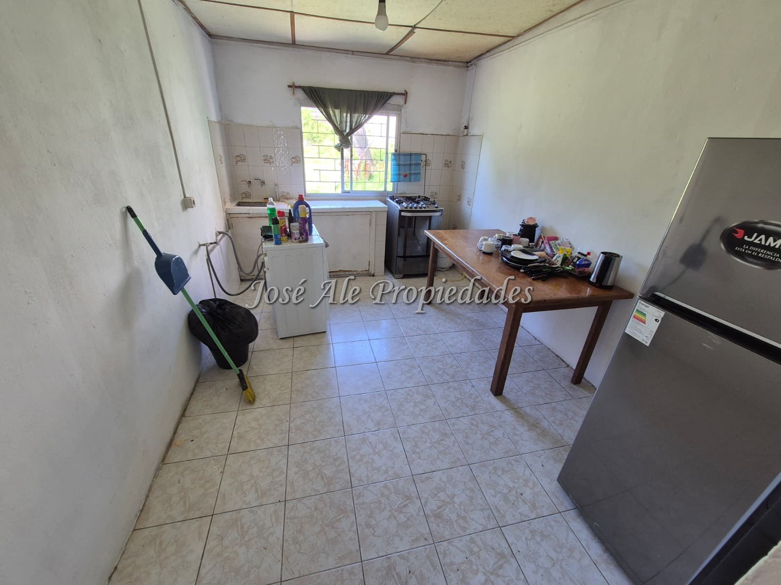 Imagen 4 de Casa de 2 dormitorios, ubicada a pocas cuadras de la Av Aparicio Saravia, Colonia.