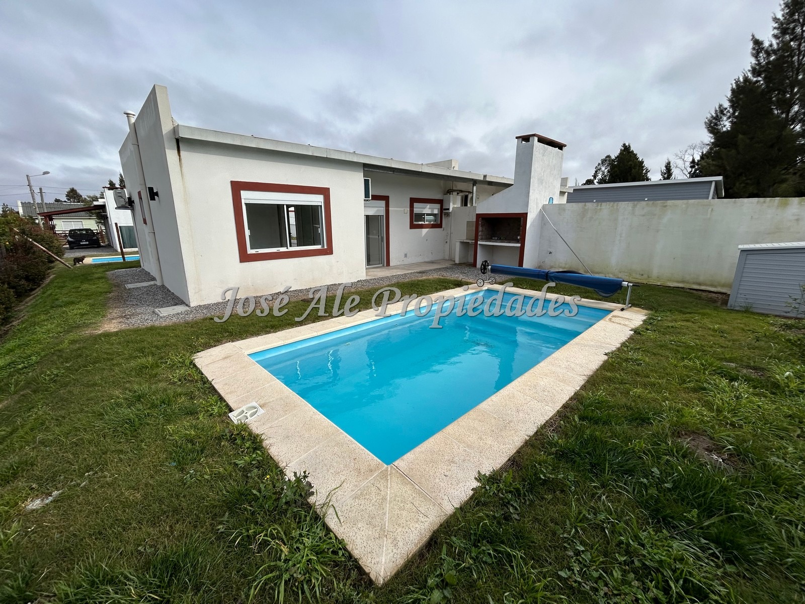 Imagen 10 de Apartamento que se encuentra ubicado en hermoso fraccionamiento del Real de San Carlos, a corta distancia de Plaza de Toros y próximo a todos los servicios.