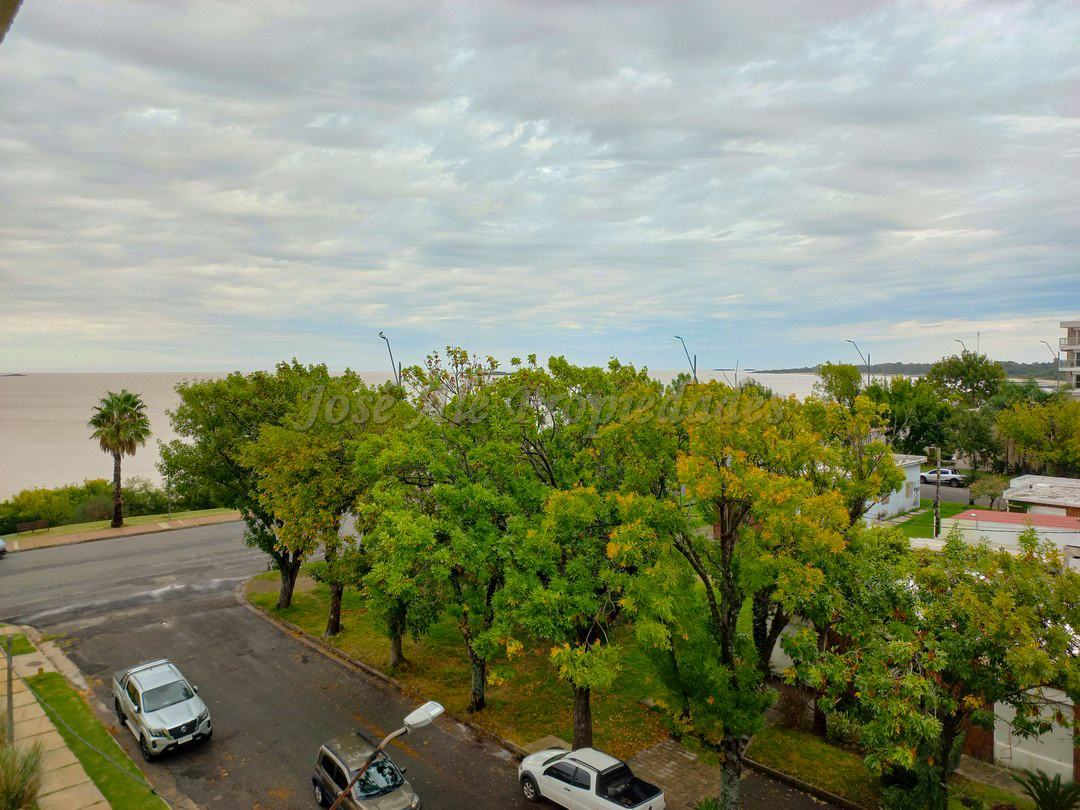Imagen 4 de Espectacular monoambiente en edificio residencial frente al Rio de la Plata.