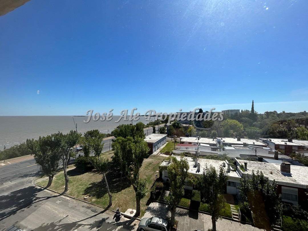 Imagen 6 de Espectacular apartamento de un dormitorio en edificio residencial frente al Rio de la Plata.